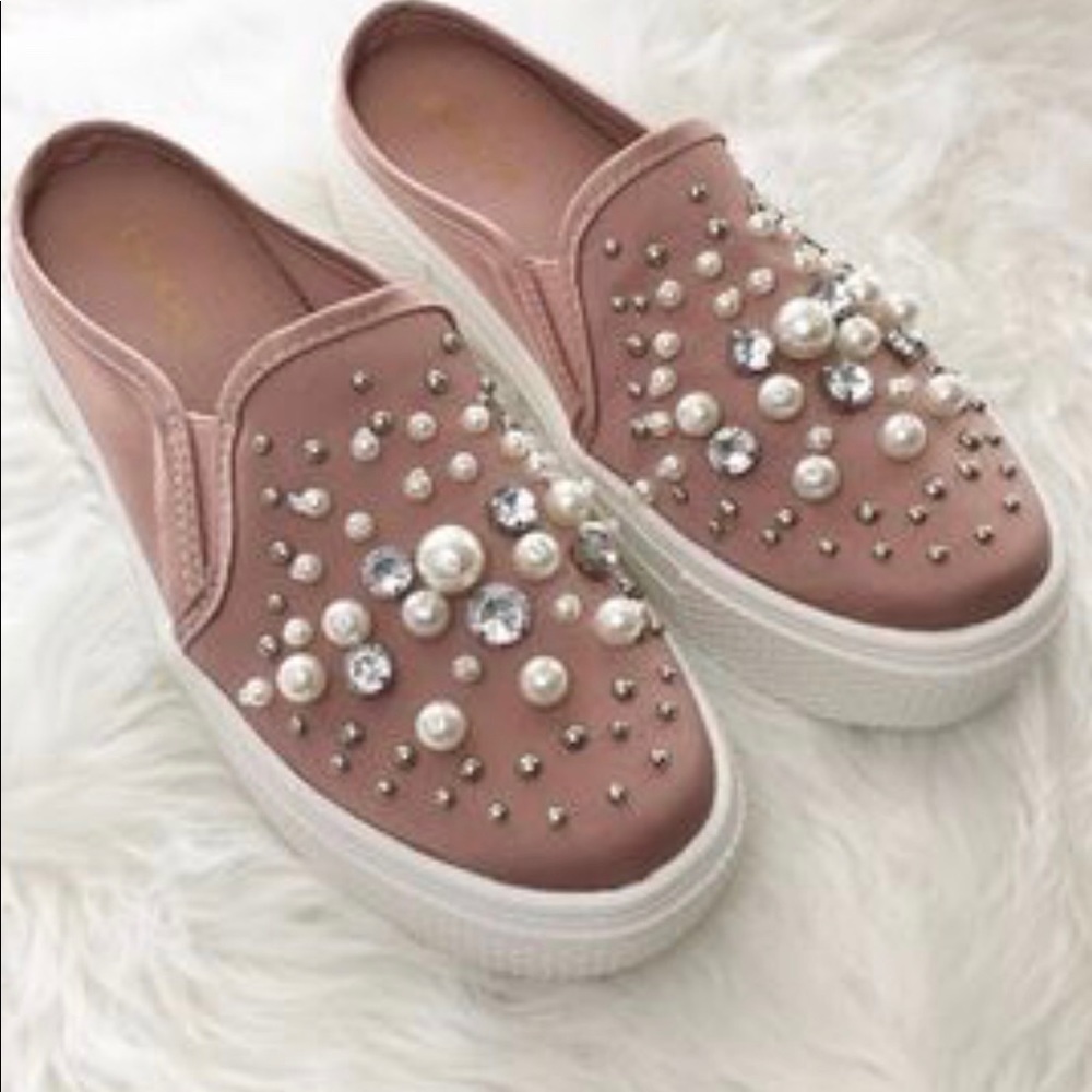 Bebe Fynch Slide on Sneakers 👟 - Picture 2 of 4